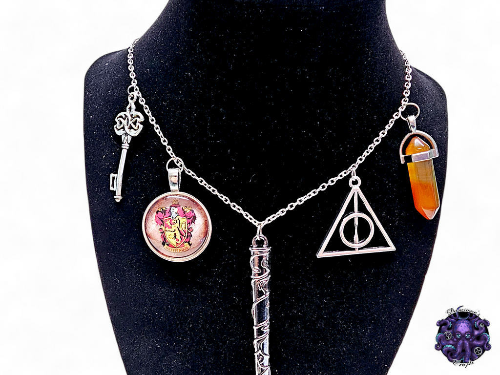 Necklace, silver, chain, red, orange, stone, mode accessory, wand, magic, wizard, witch, key, house