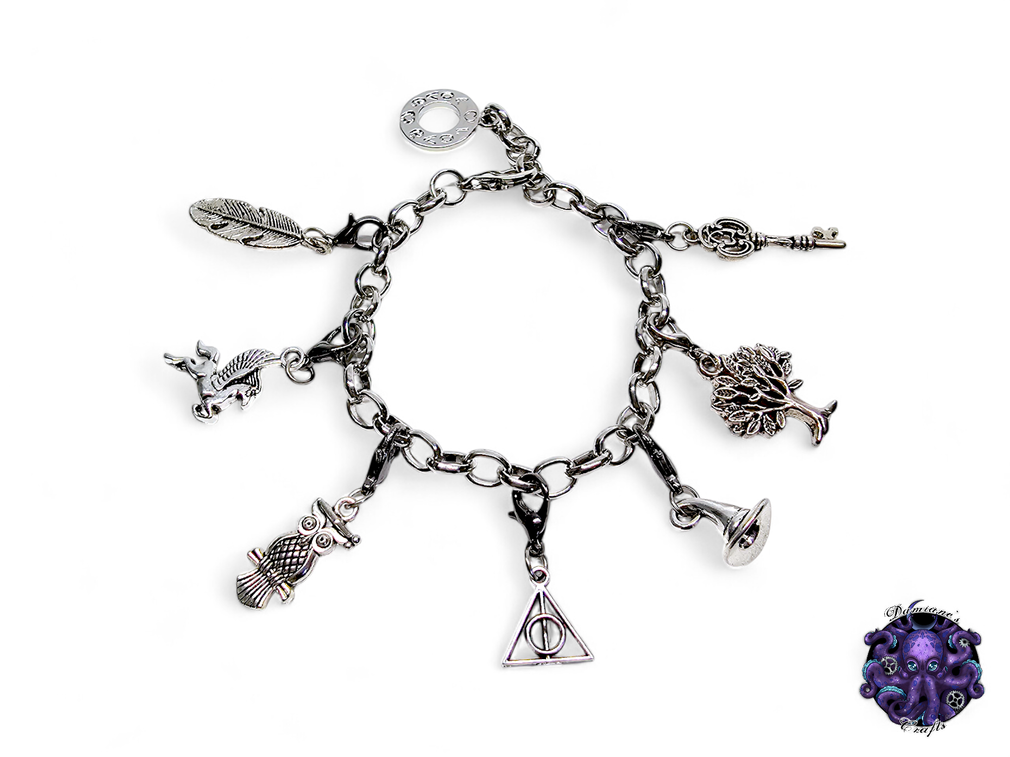 Bracelet, silver, chain, mode accessory, wand, magic, wizard, witch, key, house, owl, hat, feather, tree