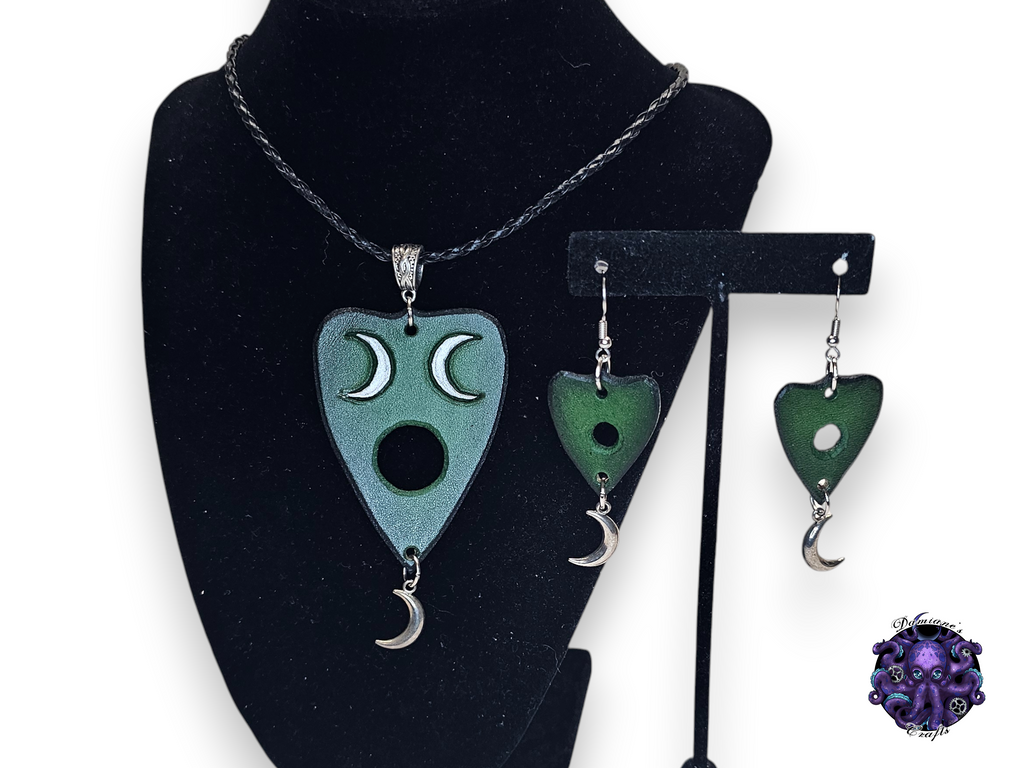 Real leather, neckacle and earrings, kit, Ouija planchette, crescent moon, magic, gothic