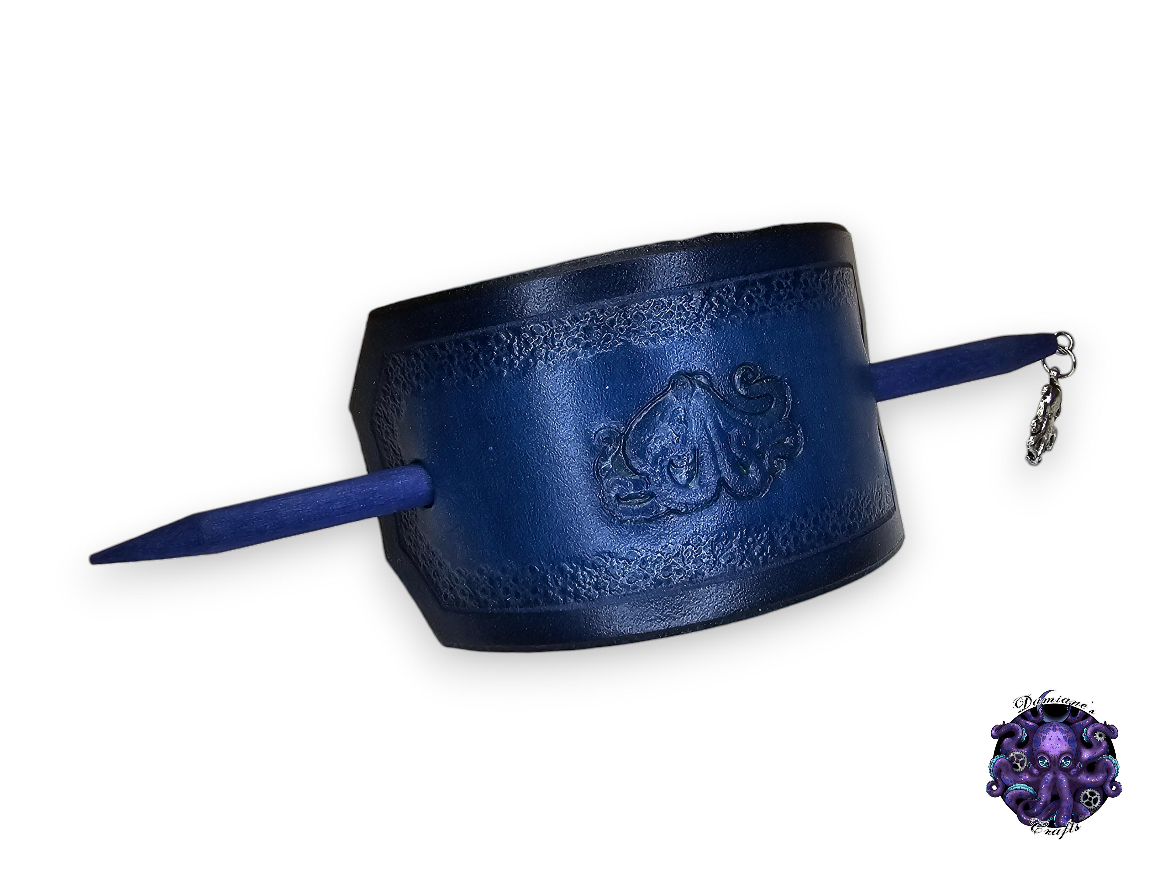 Real leather, Hair pin, wood stick, Octopus, embossed bubble, blue, medieval, steampunk, larp, steampunk