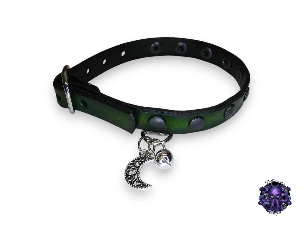 Real leather, Cat collar, ombre, rivet, charm, magic, pentagram, moon