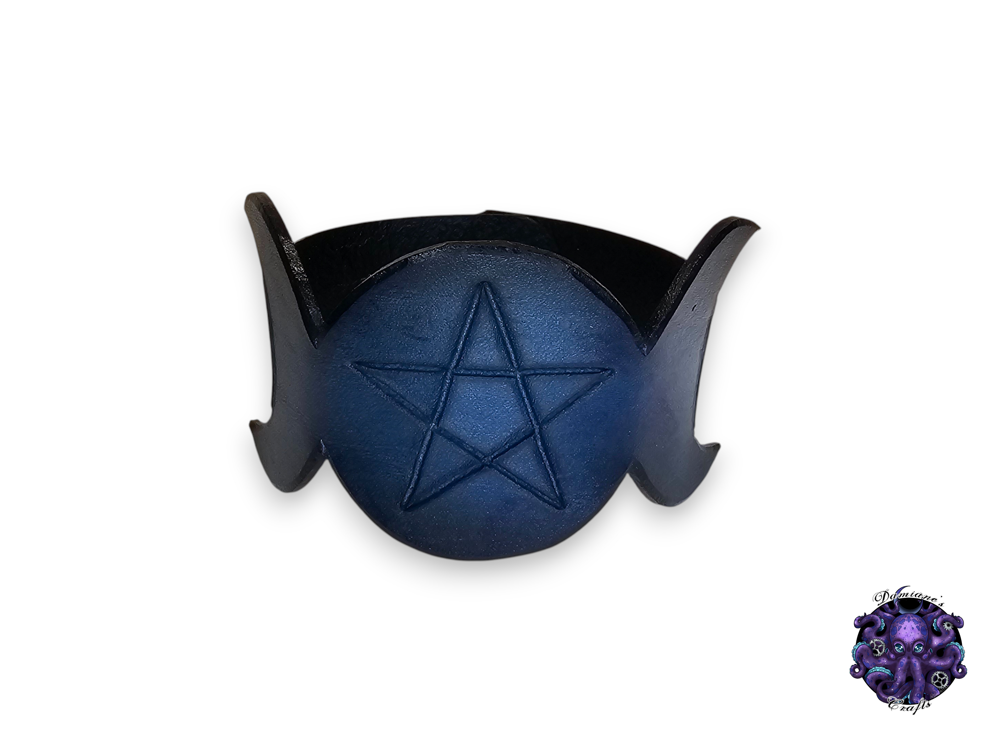 Real leather, Wristband, Wristcuff, Cuff, Bracelet, Moon phases, Pentagram, Goddess, Wicca, Witch, Witchy, gothic, punk, rock, metal, heavy metal, purple, blue, mode accessory