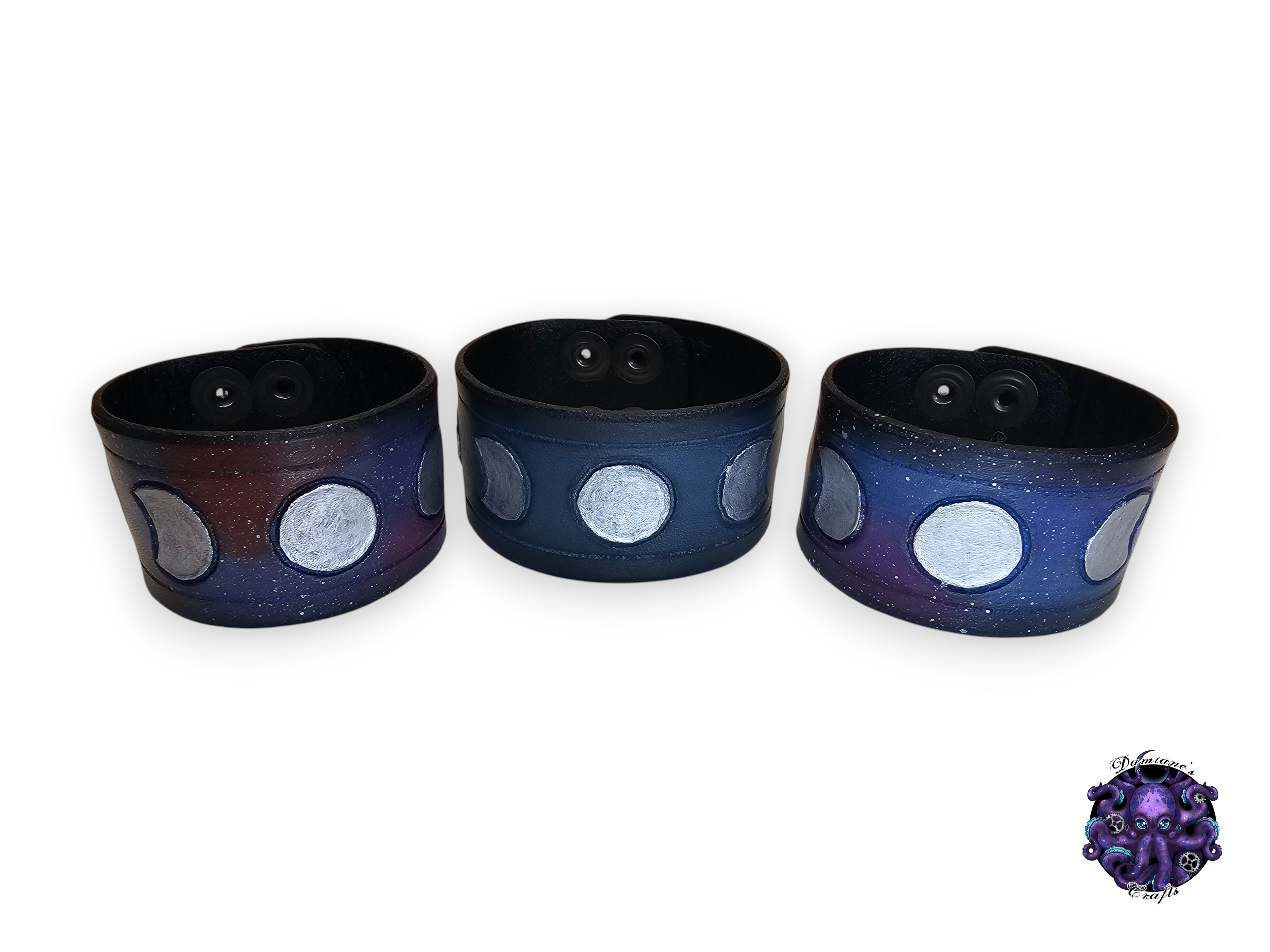 Real leather, Wristband, Wristcuff, Cuff, Bracelet, Moon phases, crescent moon, Goddess, Wicca, Witch, Witchy, gothic, punk, rock, metal, heavy metal, Nebula, blue, mode accessory