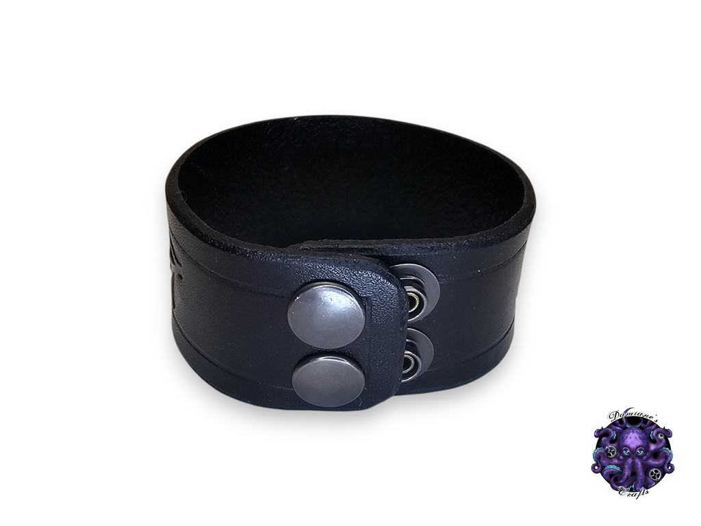 Real leather, Wristband, Wristcuff, Cuff, Bracelet, Ra eye, Egypt, Egyptian, Medieval, gothic, punk, rock, metal, heavy metal, mode accessory, black