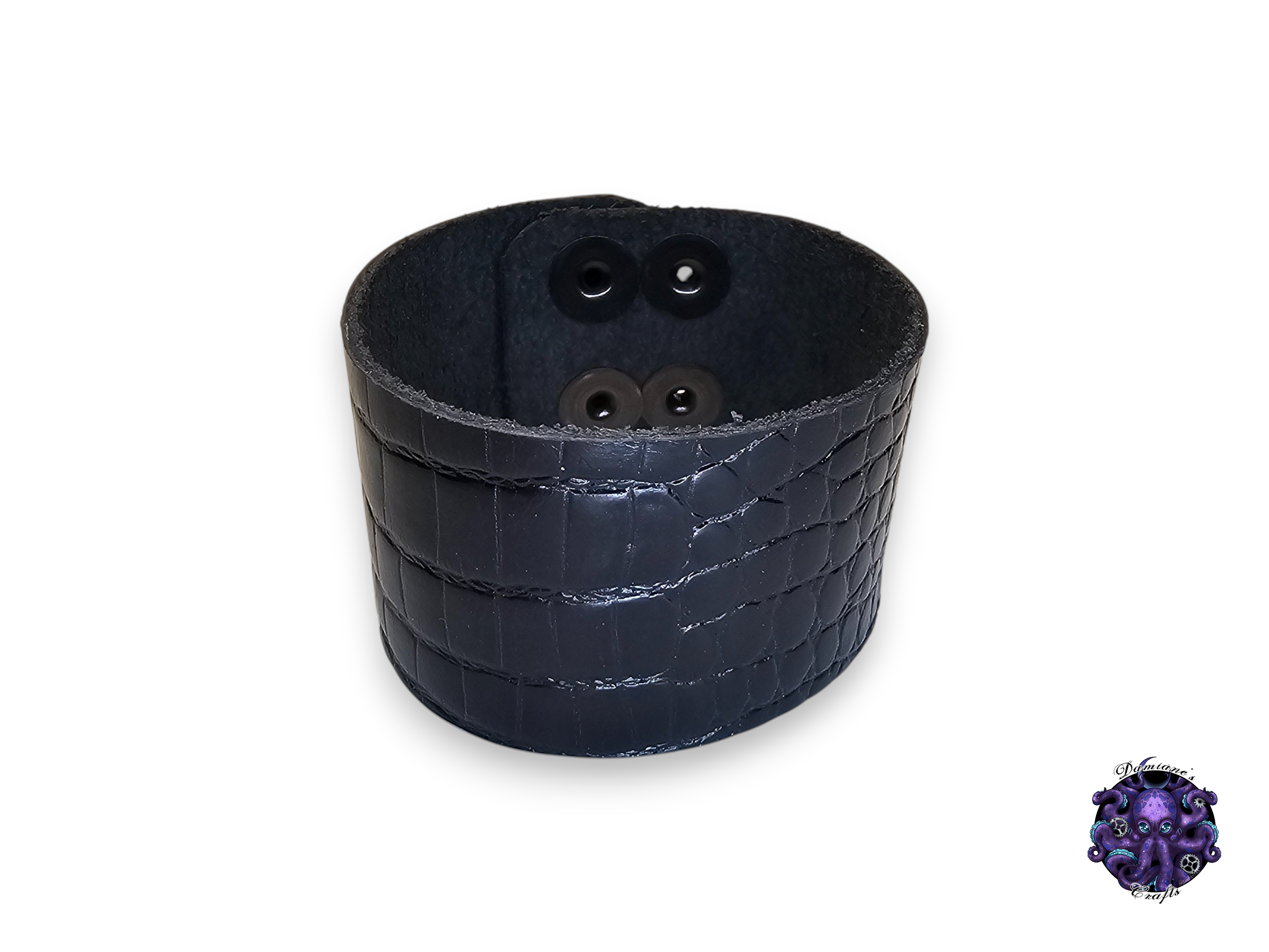 Real leather, Wristband, Wristcuff, Cuff, Bracelet, simple, snap, Medieval, gothic, punk, rock, metal, heavy metal, mode accessory