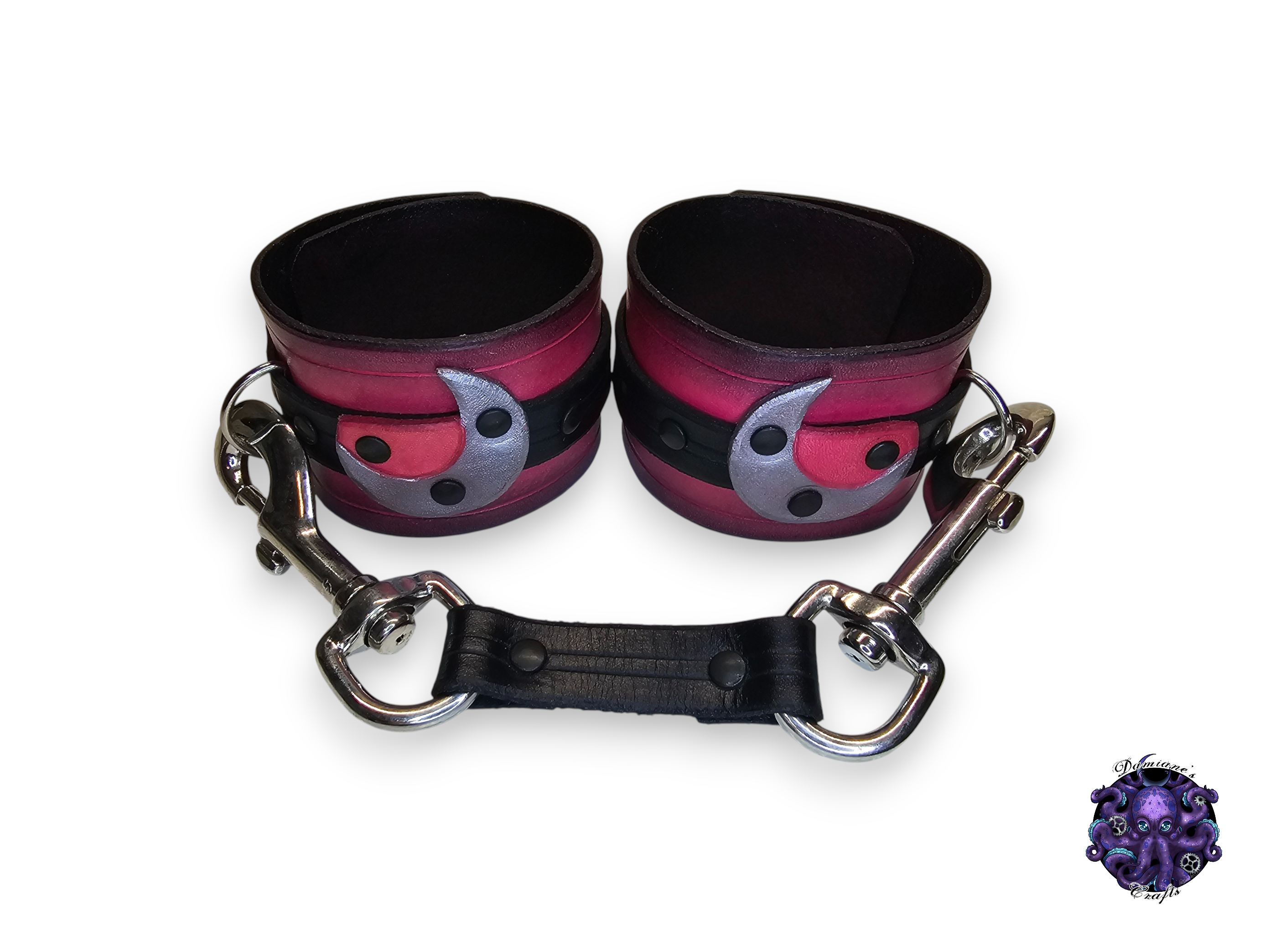 Real leather, Handcuff, Wristcuff, Cuff, Crescent moon, Medieval, gothic, punk, rock, metal, heavy metal, mode accessory, bdsm, wrist, restrains, Pink