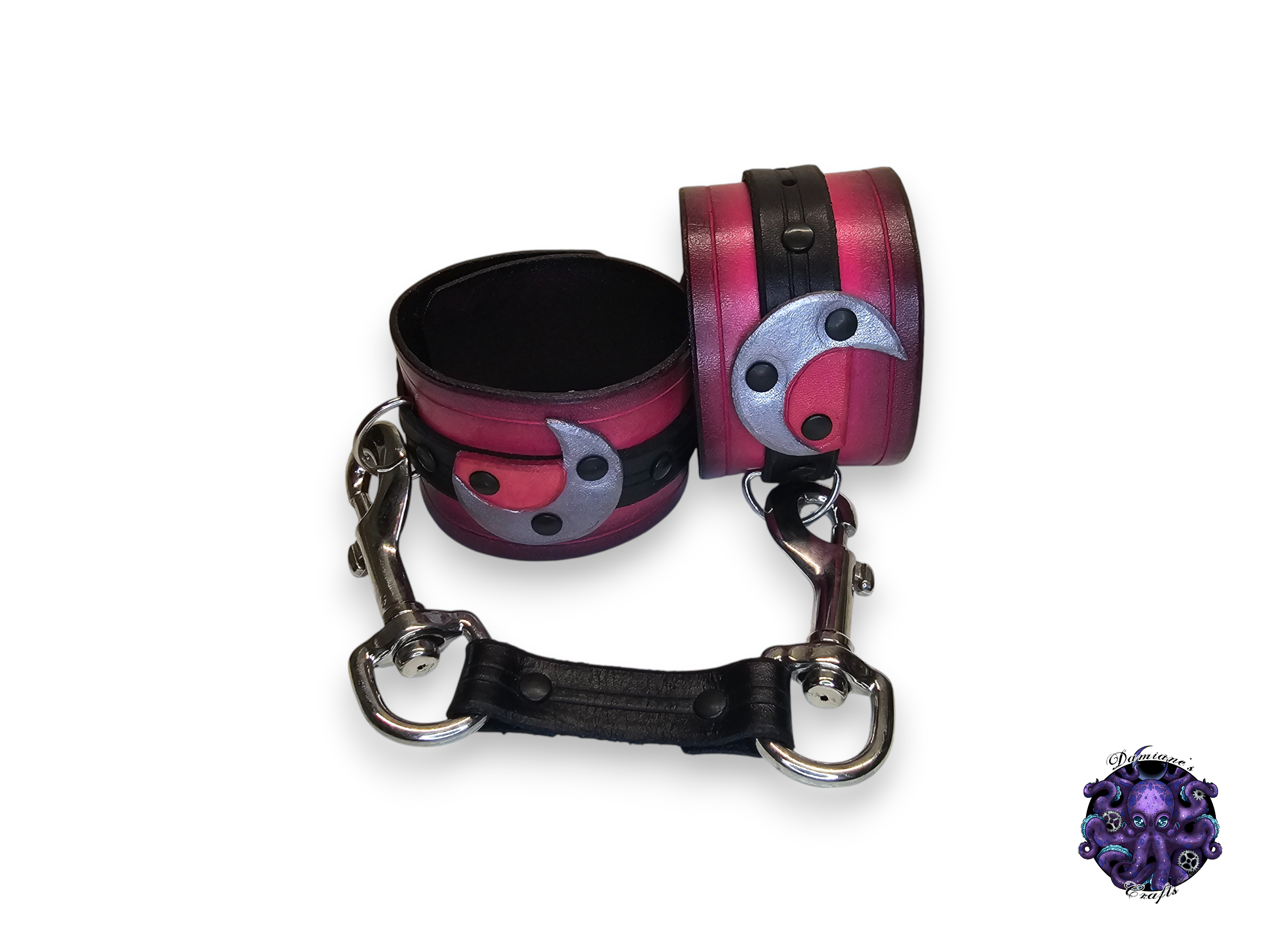 Real leather, Handcuff, Wristcuff, Cuff, Crescent moon, Medieval, gothic, punk, rock, metal, heavy metal, mode accessory, bdsm, wrist, restrains, Pink