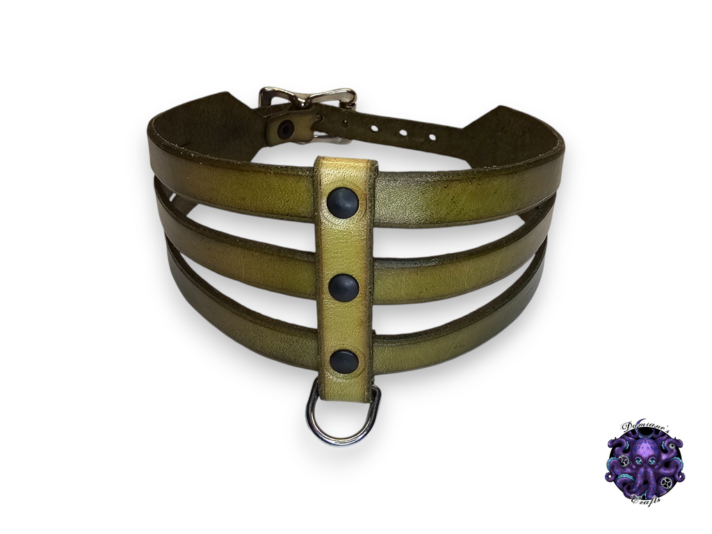 SALE, Real leather, Choker, Grade B, Triple strap, steampunk, Medieval, Gothic, Vampire, punk, rock, metal, heavy metal, mode accessory, bdsm
