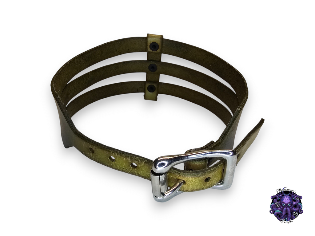 SALE, Real leather, Choker, Grade B, Triple strap, steampunk, Medieval, Gothic, Vampire, punk, rock, metal, heavy metal, mode accessory, bdsm