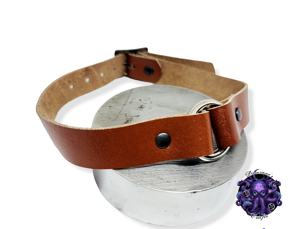 Cuero auténtico, gargantilla, anillo, junta tórica, steampunk, medieval, gótico, vampiro, punk, rock, metal, heavy metal, accesorio de moda, bdsm