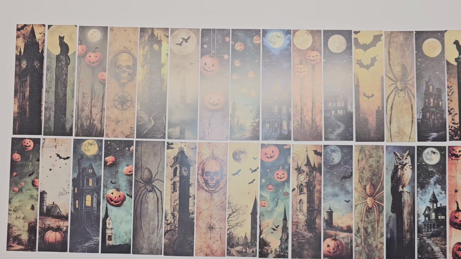 Lot de 5 marque-pages en carton, pour loisirs créatifs et scrapbooking. Thèmes : sombre, Halloween, rétro, chauve-souris, citrouille, chat, araignée, manoir, gothique, aléatoire.