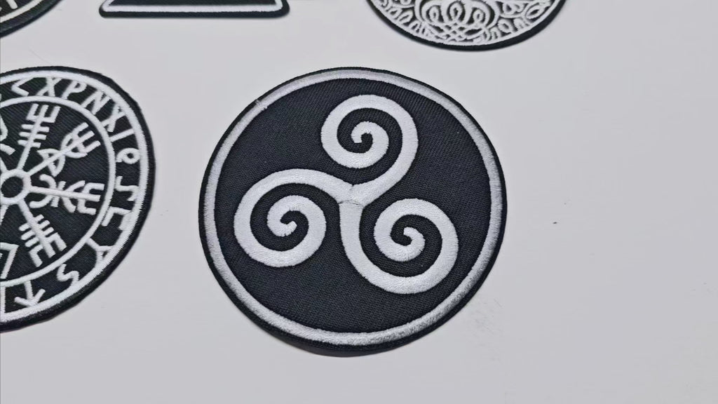 Embroided Patch, Iron on, Glue, Craft supply, Embroidery, Fabric, Viking, Vegvizir, warrior, Yggdrasil, couple, celtic, knot, Valknut, mythology, norse, axe, mjolnir, Triskel, Aegishjalmur